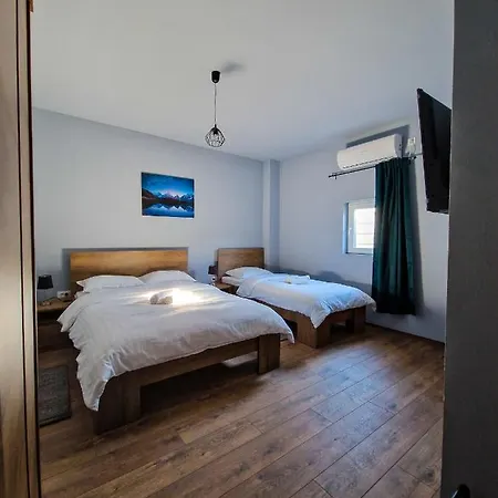 Xxl Rooms Osijek Exterior photo