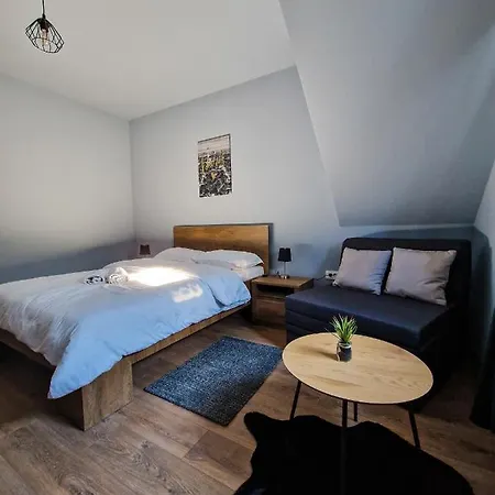 Xxl Rooms Osijek Exterior photo