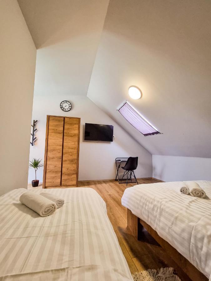 Xxl Apartment