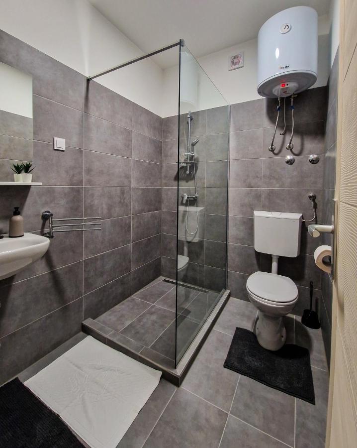 Xxl Apartma Osijek