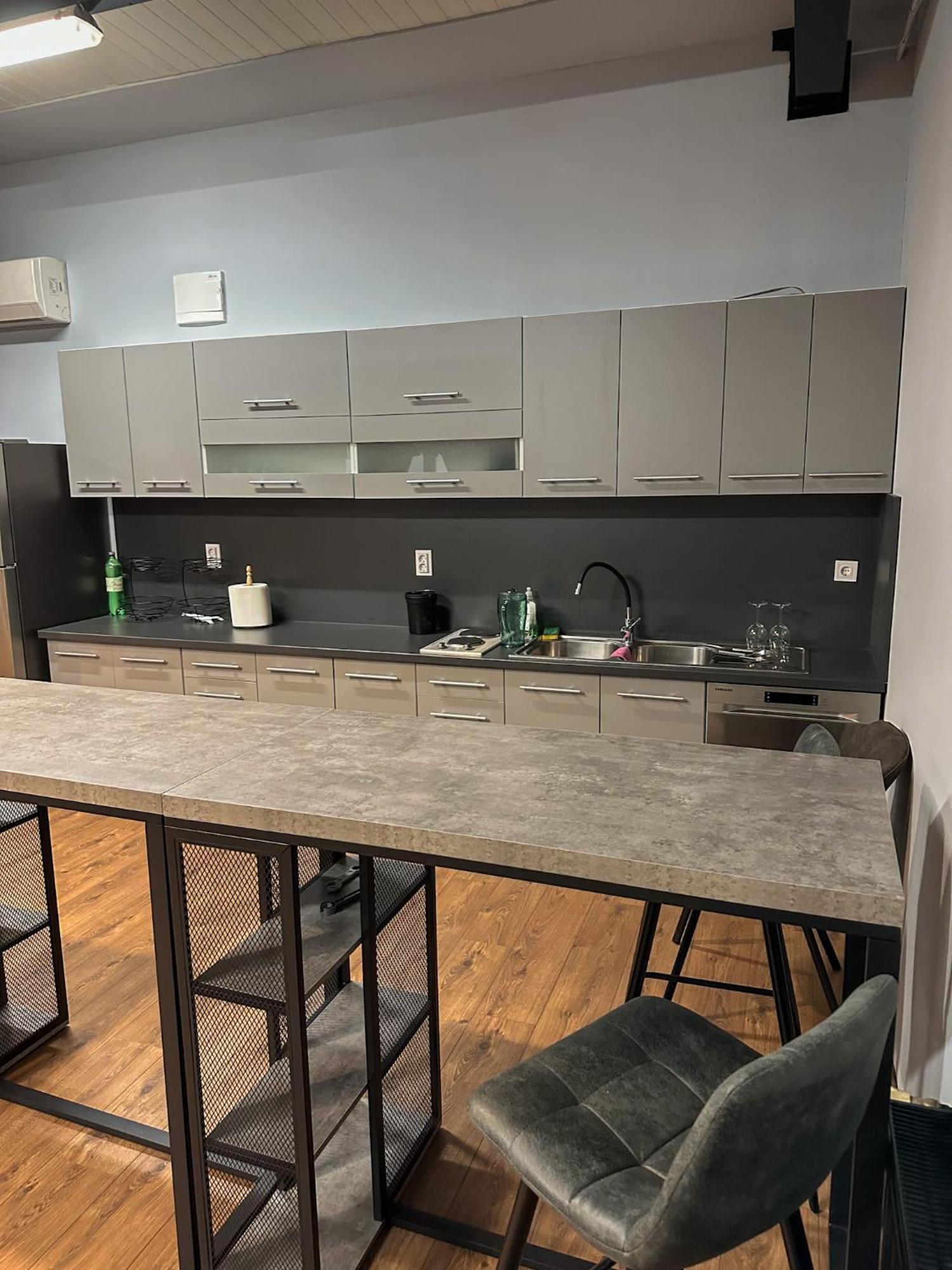 Xxl Apartment