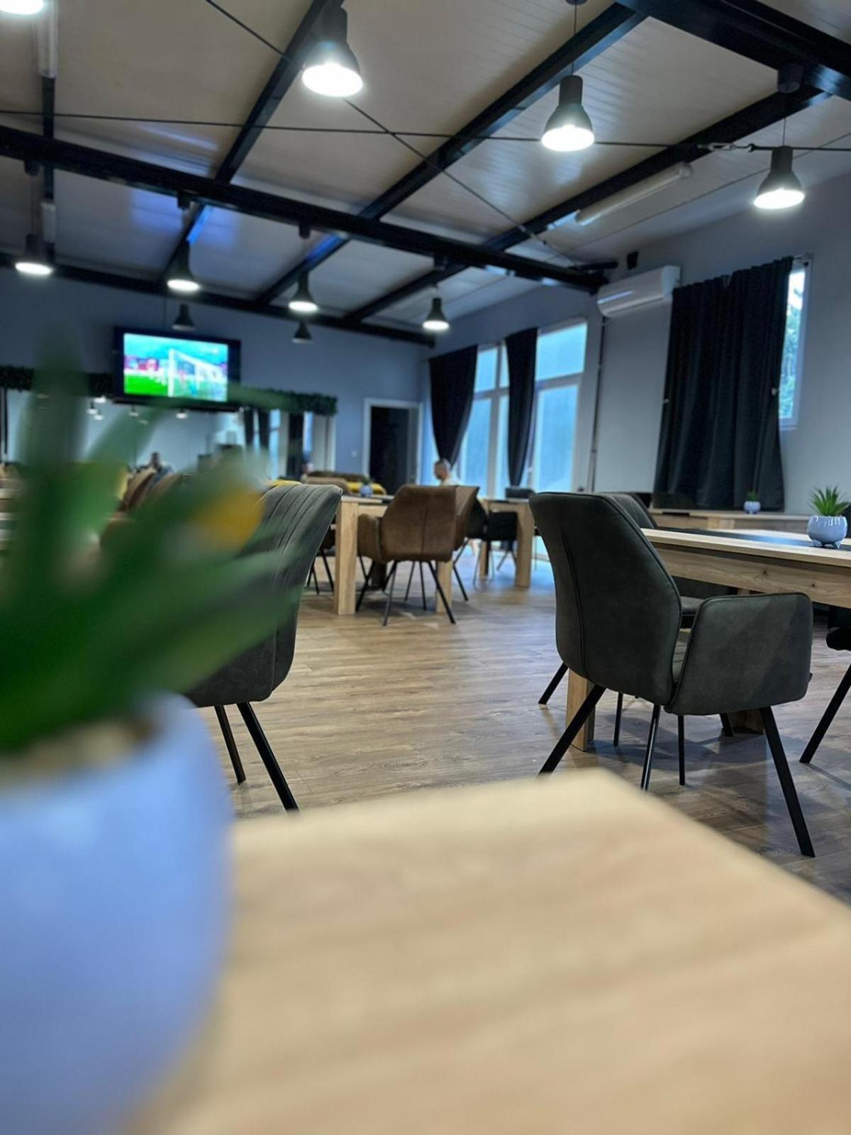 Apartment Xxl Osijek